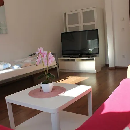 Ferienwohnung * 라이프치히