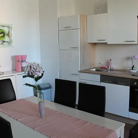 아파트 Ferienwohnung *